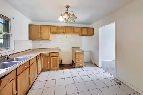17781 Harvard Lane Country Club Hills IL 60478
