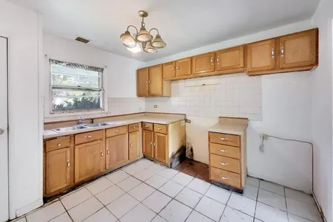 17781 Harvard Lane Country Club Hills IL 60478