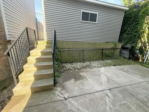 1708 South Desplaines Street Chicago IL 60616