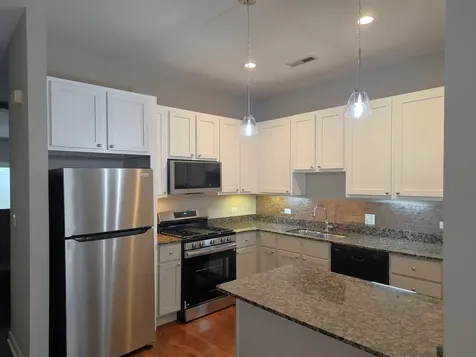 1708 South Desplaines Street Chicago IL 60616