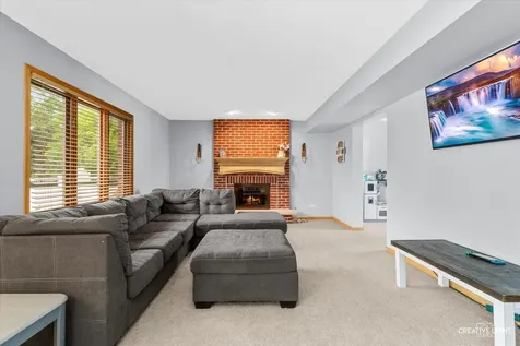 610 High Grove Drive Minooka IL 60447
