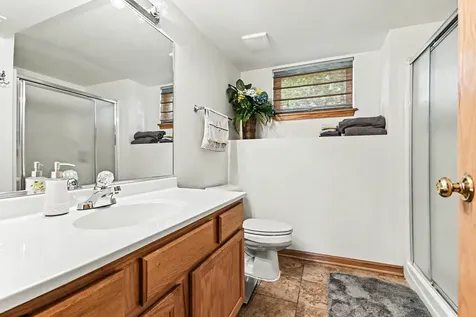 944 Premrose Court Romeoville IL 60446