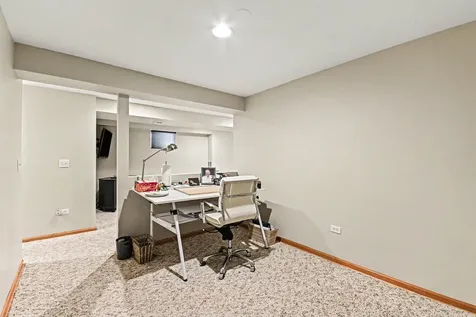 944 Premrose Court Romeoville IL 60446