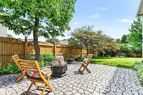 944 Premrose Court Romeoville IL 60446