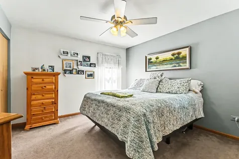 944 Premrose Court Romeoville IL 60446