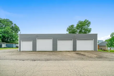 19 Sherman Street Millbrook IL 60536