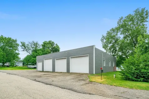 19 Sherman Street Millbrook IL 60536