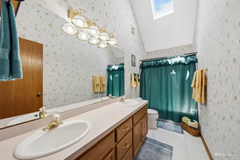 7998 Champlain Avenue Tinley Park IL 60477