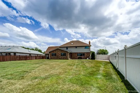 7998 Champlain Avenue Tinley Park IL 60477