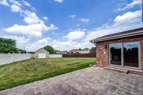 7998 Champlain Avenue Tinley Park IL 60477