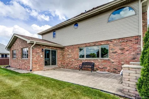 7998 Champlain Avenue Tinley Park IL 60477