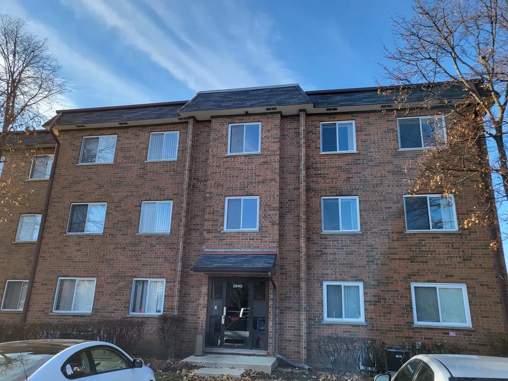 2640 Pirate Cove Schaumburg IL 60173
