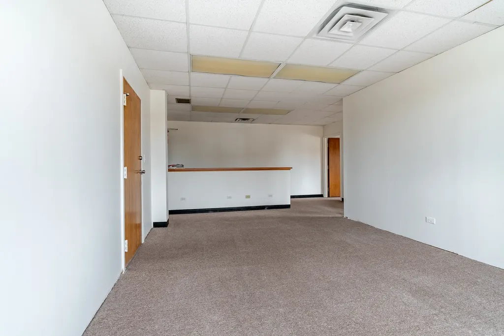 6650 North Northwest Highway Chicago IL 60631