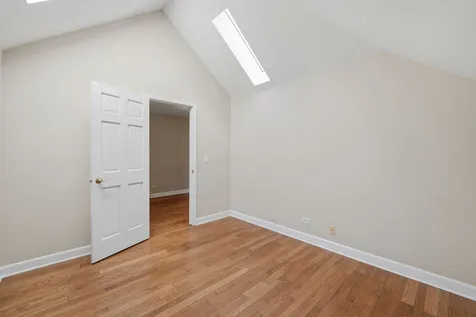 5N861 Harvest Court St. Charles IL 60174