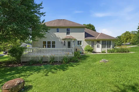 5N861 Harvest Court St. Charles IL 60174