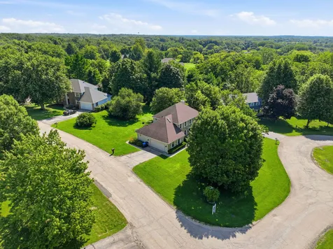 5N861 Harvest Court St. Charles IL 60174