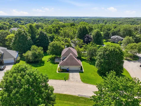 5N861 Harvest Court St. Charles IL 60174