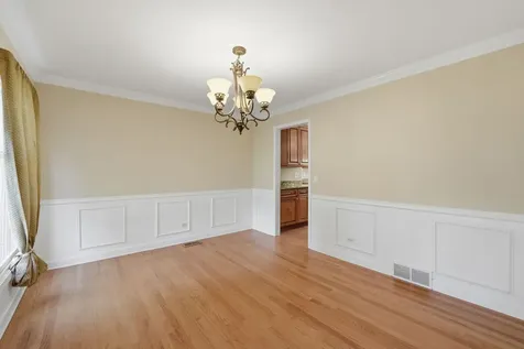 5N861 Harvest Court St. Charles IL 60174
