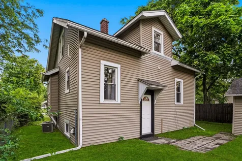 15021 Perry Avenue South Holland IL 60473