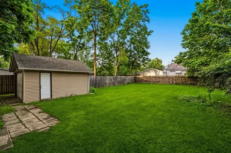 15021 Perry Avenue South Holland IL 60473
