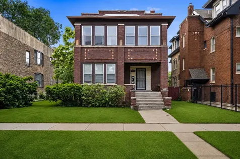 7406 South Crandon Avenue Chicago IL 60649