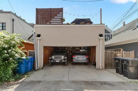3625 North Hermitage Avenue Chicago IL 60613