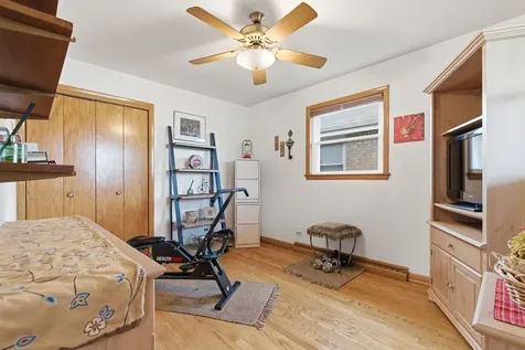 2539 Atlantic Street Franklin Park IL 60131