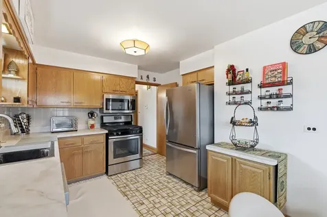 2539 Atlantic Street Franklin Park IL 60131