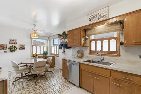2539 Atlantic Street Franklin Park IL 60131