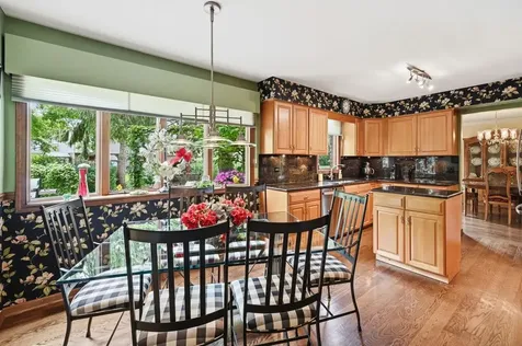 1411 West Allison Court Arlington Heights IL 60005