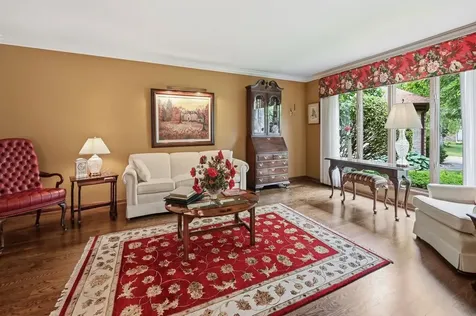 1411 West Allison Court Arlington Heights IL 60005