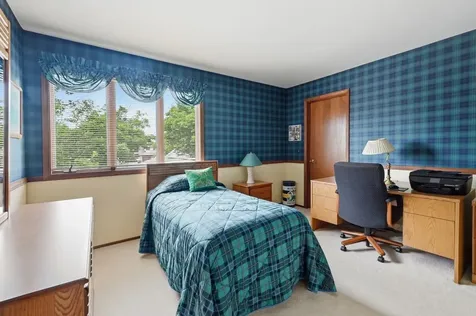 1411 West Allison Court Arlington Heights IL 60005