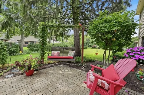 1411 West Allison Court Arlington Heights IL 60005