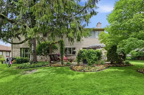1411 West Allison Court Arlington Heights IL 60005