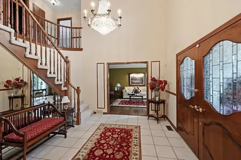 1411 West Allison Court Arlington Heights IL 60005