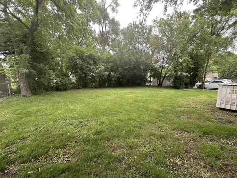 37 South Heather Drive Crystal Lake IL 60014