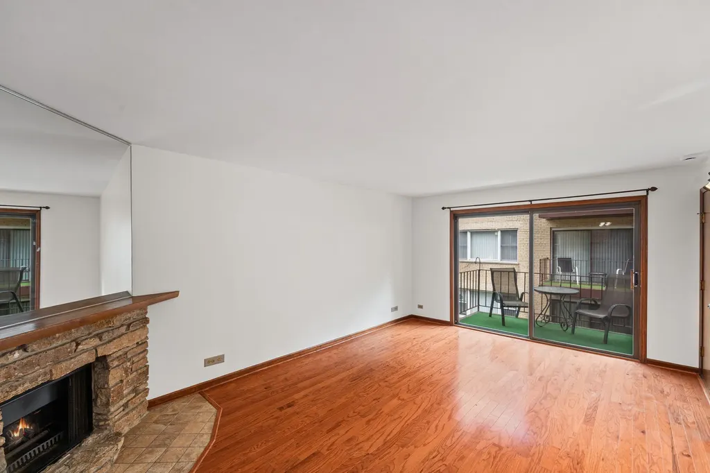 4338 North Keeler Avenue Chicago IL 60641