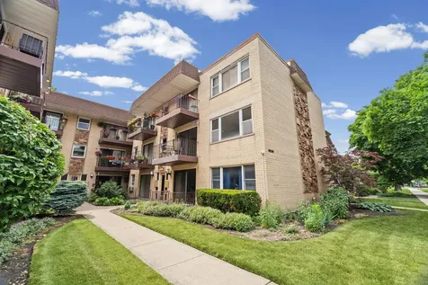 4338 North Keeler Avenue Chicago IL 60641