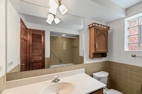 4338 North Keeler Avenue Chicago IL 60641