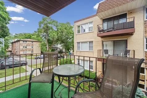 4338 North Keeler Avenue Chicago IL 60641