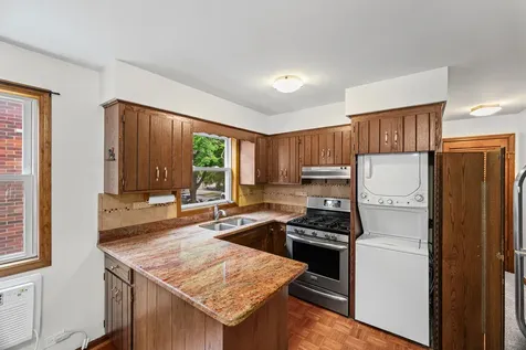 4338 North Keeler Avenue Chicago IL 60641