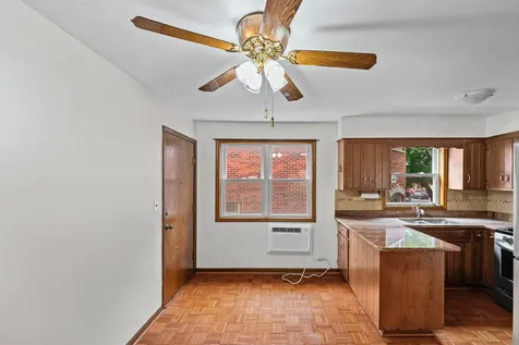 4338 North Keeler Avenue Chicago IL 60641