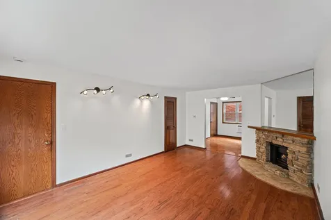 4338 North Keeler Avenue Chicago IL 60641