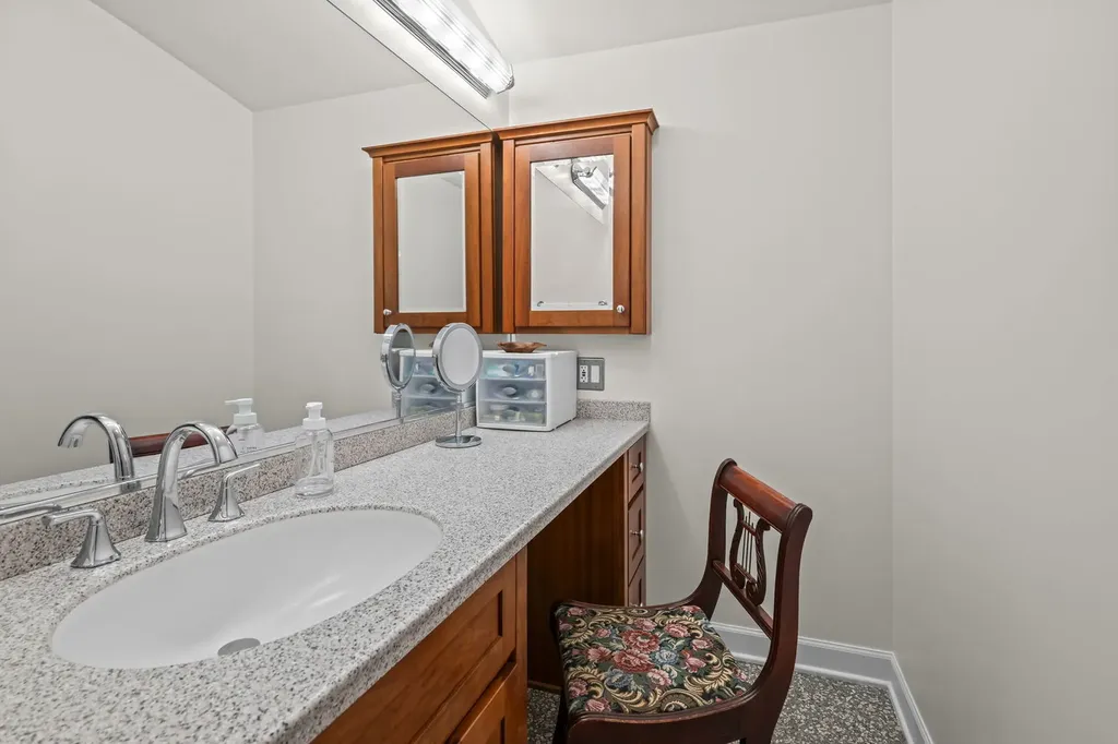 1032 Courtland Avenue Park Ridge IL 60068