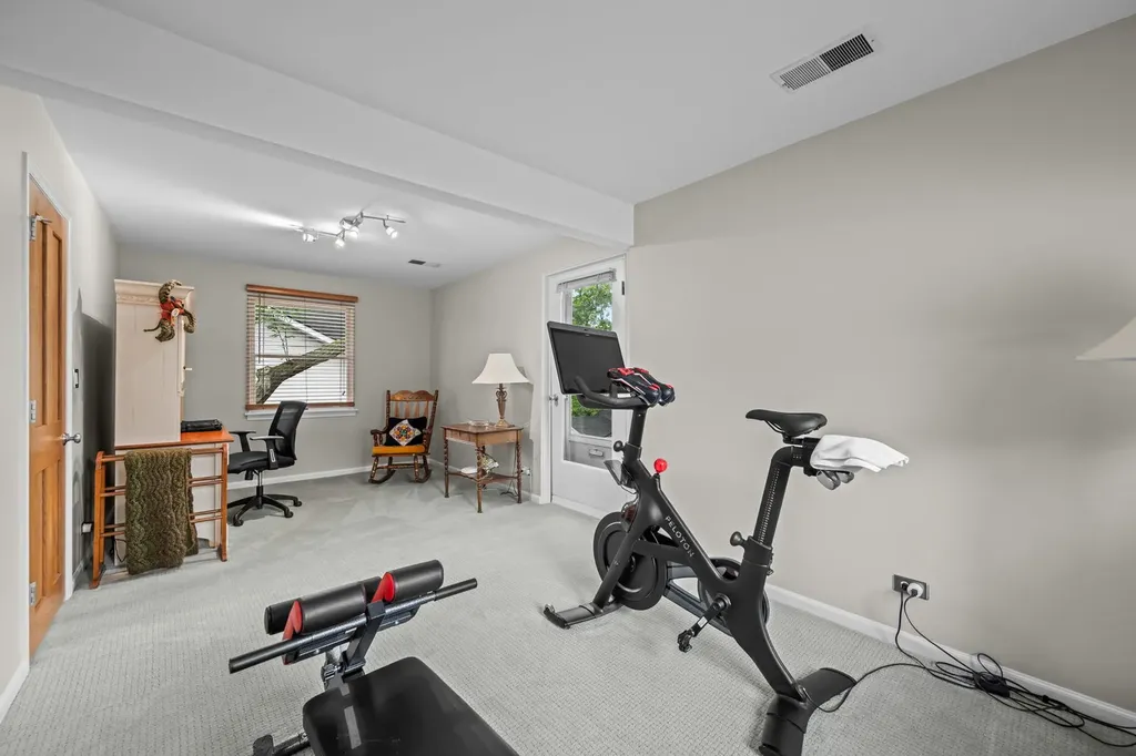 1032 Courtland Avenue Park Ridge IL 60068