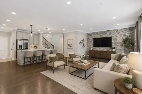 3728 Provenance Way Northbrook IL 60062
