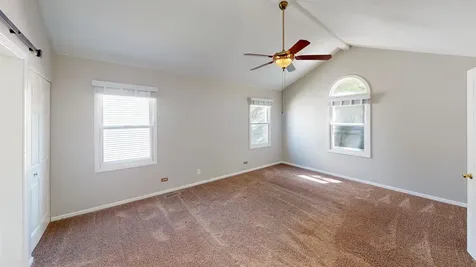 620 Waterfall Lane Elgin IL 60124