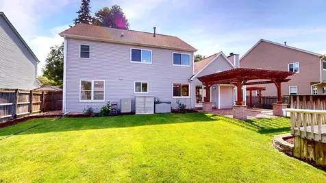 620 Waterfall Lane Elgin IL 60124