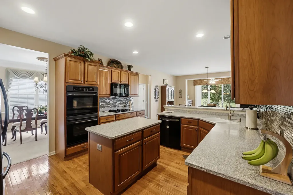 12843 Farm Hill Drive Huntley IL 60142