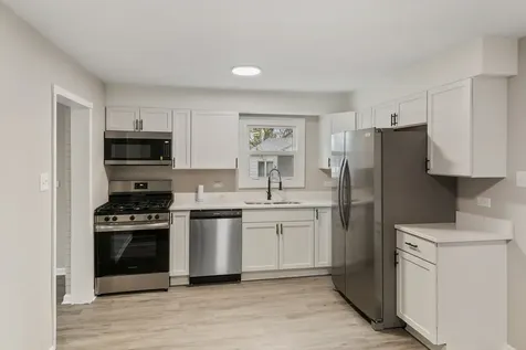 18600 Golfview Avenue Homewood IL 60430
